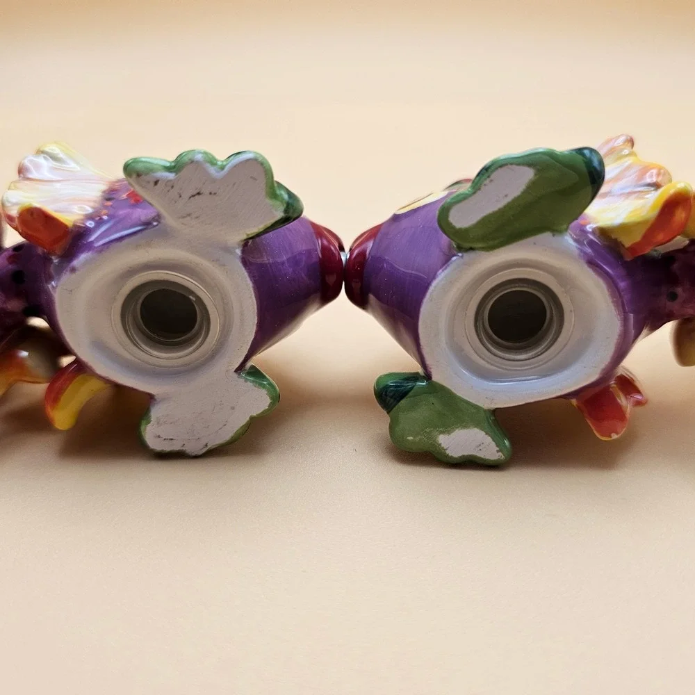 Cute Purple Fish Salt Pepper Shakers Ceramic Novelty Kitchen Decor Magnetic Lips